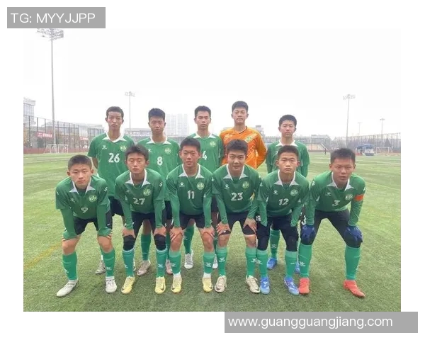 运动最新数据西安足球队比赛经验分享：从战术调整到团队协作的深度解析